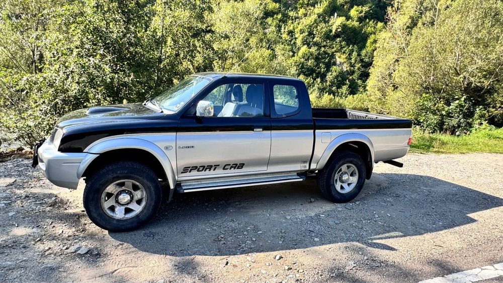 Mitsubishi L200 2004