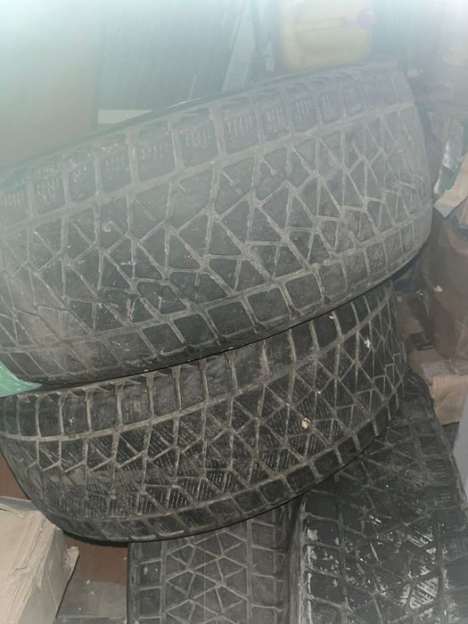 225/60/17 bridgestone