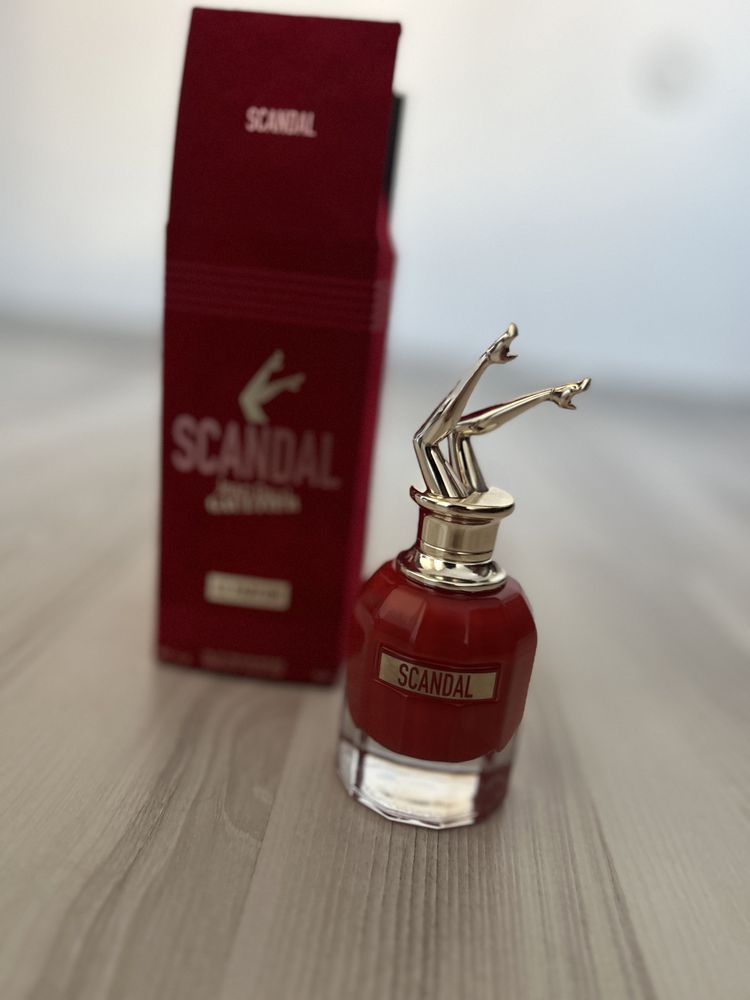 Vand parfum Scandal original