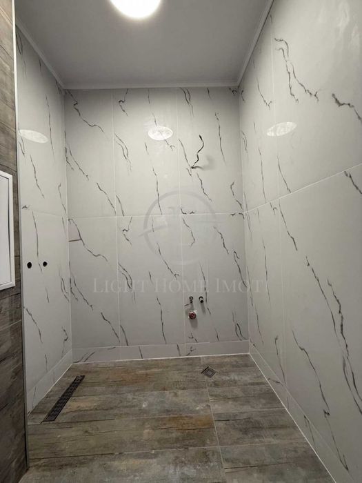 Продава се Едностаен апартамент в Пловдив, Гагарин - 40 кв.м за 1658 €/кв.м - Снимка #2