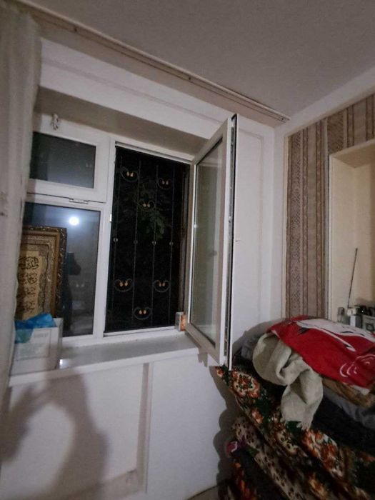 Кирпичный 1 хонали квартира сотилади