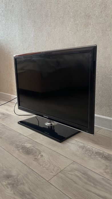 Продам телевизор Samsung