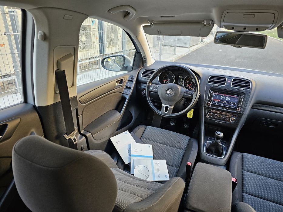 VW Golf 6 1.4TSI NaviTouch SenzoriParcare Clima ÎncălzireScaune Cameră