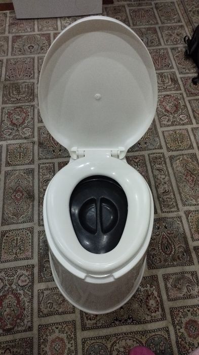 Биотуалет- горшок для пожилых людей