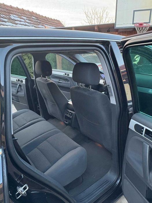 Volkswagen Touareg din 2004