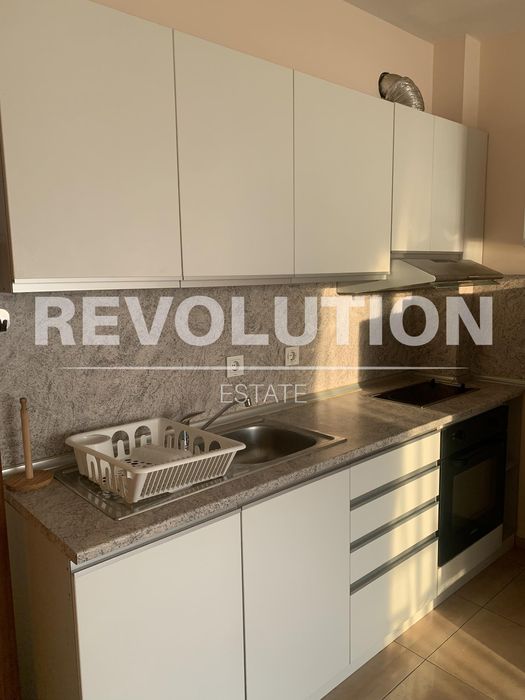 Дава се под наем Двустаен апартамент в Варна, Цветен квартал - 55 кв.м за 450 € - Снимка #11