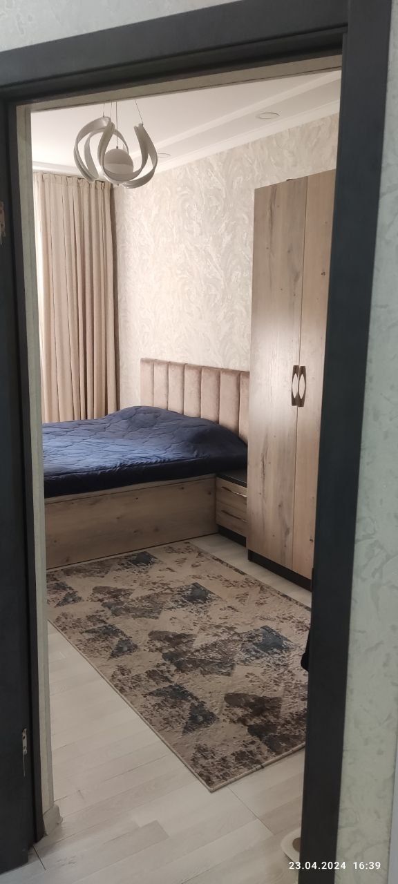 Продаю квартиру Чиланзар 1 квартал 3//1//5 кирпич с огородом