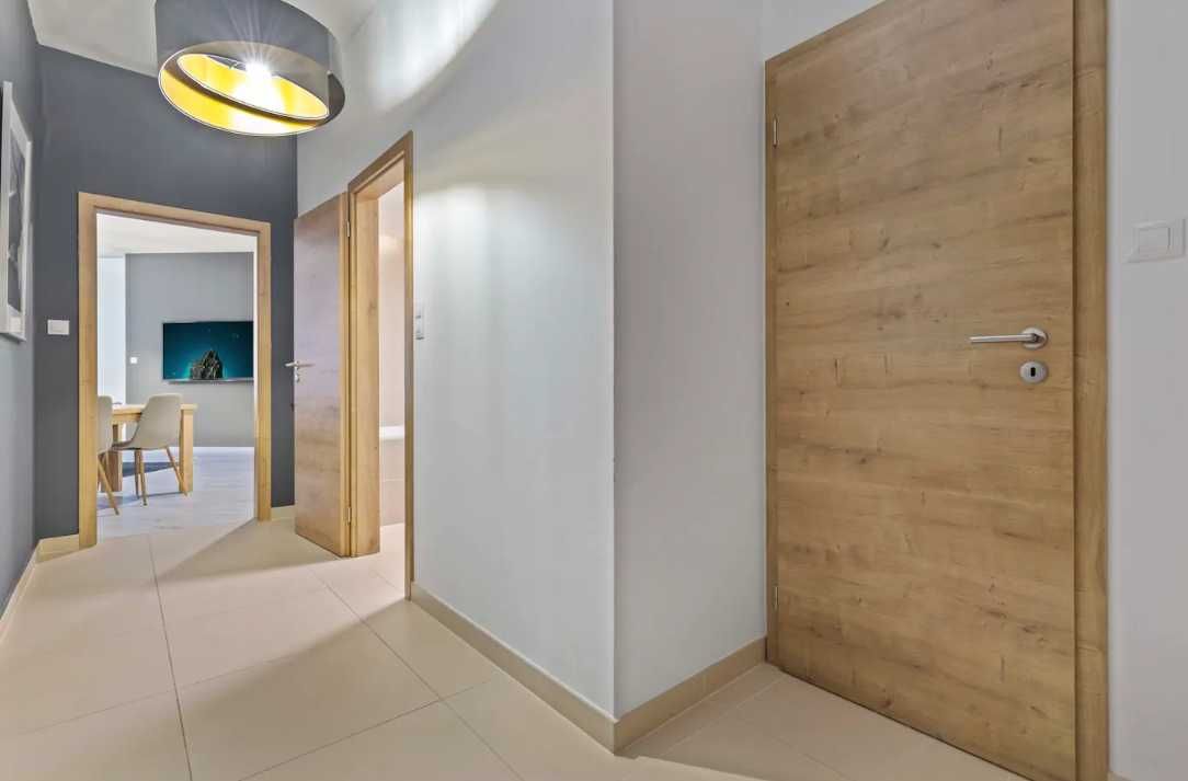 Дава се под наем Тристаен апартамент в Пловдив, Каменица 2 - 102 кв.м за 425 € - Снимка #4