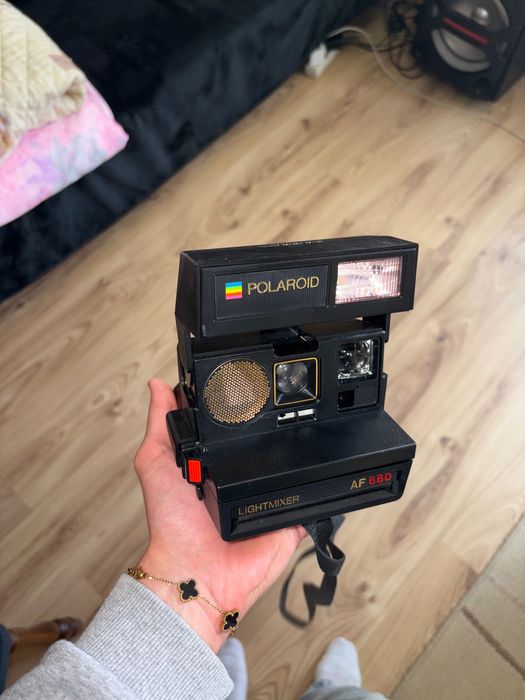 Моментен фотоапарат Polaroid AF 660