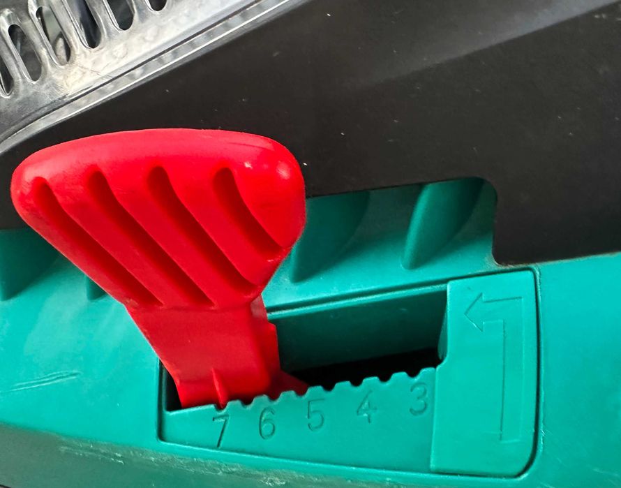 BOSCH Rotak 34 Li - Акумулаторна косачка за трева 36V