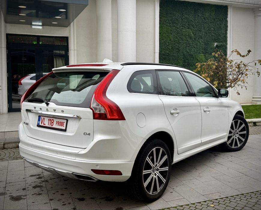 Volvo XC60 Facelift Summum 2.0d D4 5 Cilindri! Garantie 1 An!