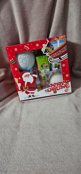 Cutii cu dulciuri si aranjamente pentru Mod Nicolae si Mos Craciun!