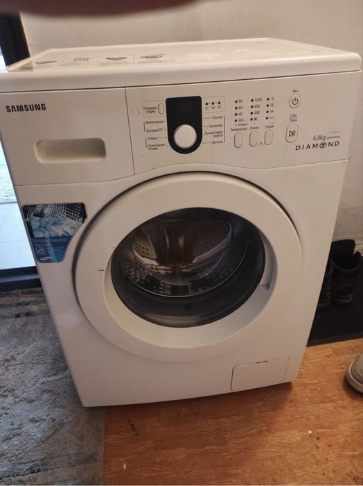 Продам стиралку на запчасти