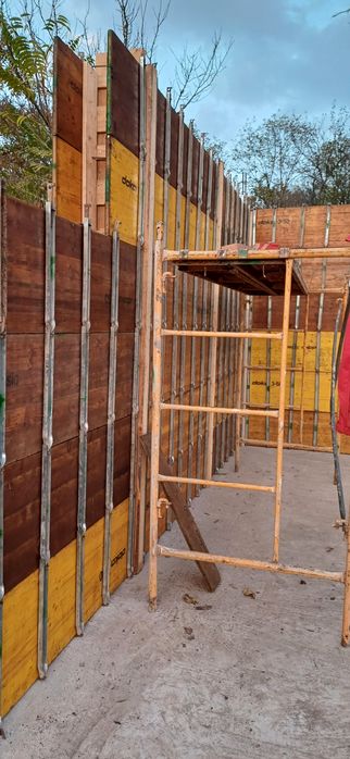 Decor cofrag popi montanti distantieri mai placa vibrator