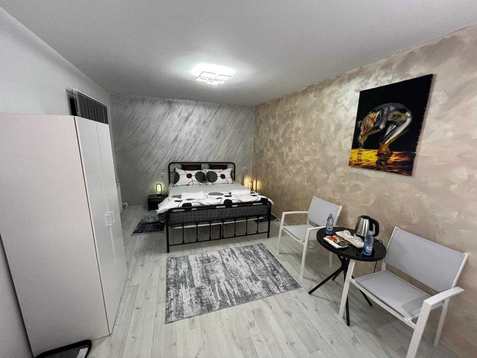 Camere moderne in regim hotelier