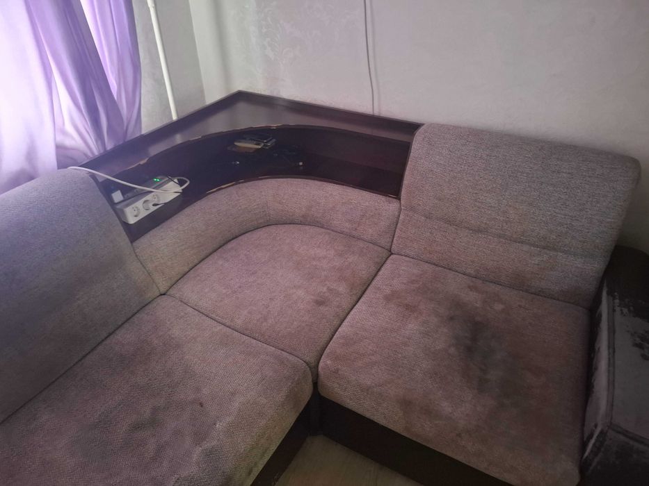 Угловой диван б/у
