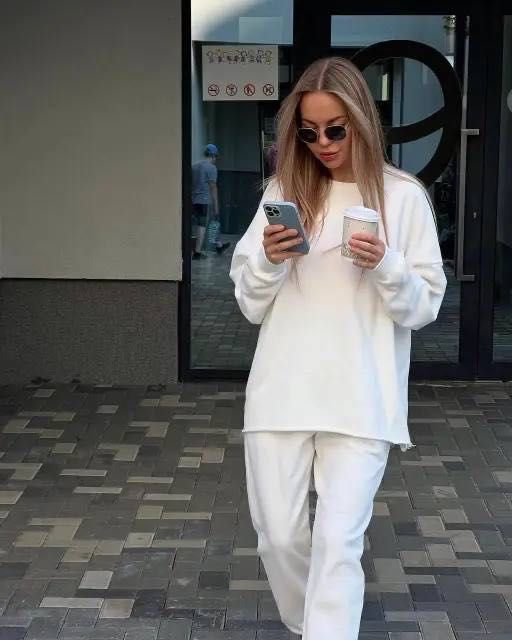 Удобен костюм с голям размер.