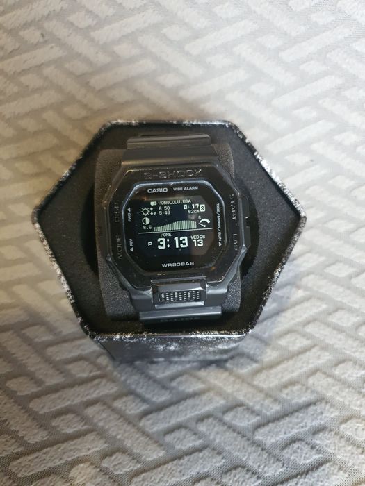 Часовник Casio G shock gbx-100ns- 1er