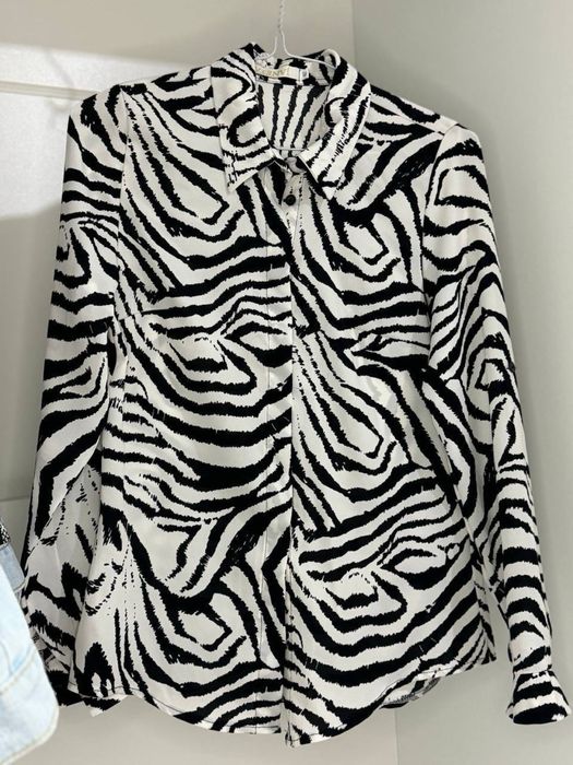 Женская одежда. Все по 50.000