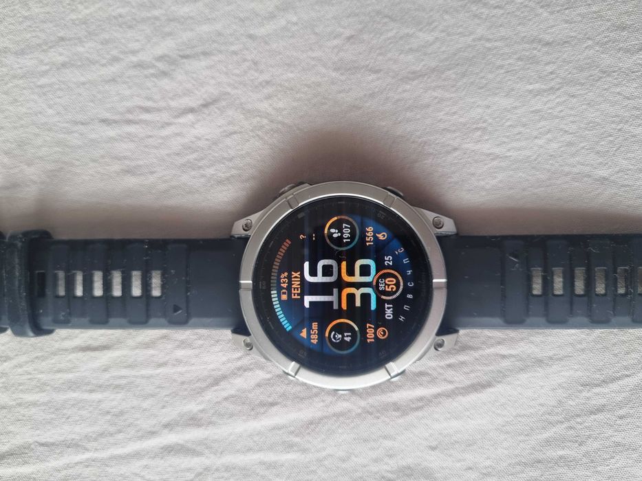 Смарт часовник Garmin fenix E