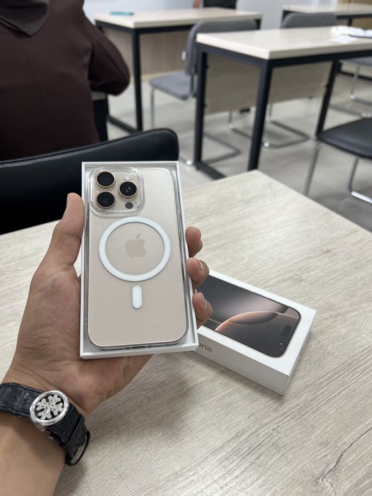 Iphone 16 pro 100%yomkos