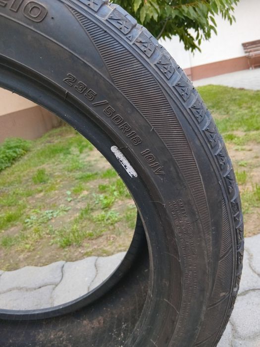235/50R18Cauciucuri de vanzare