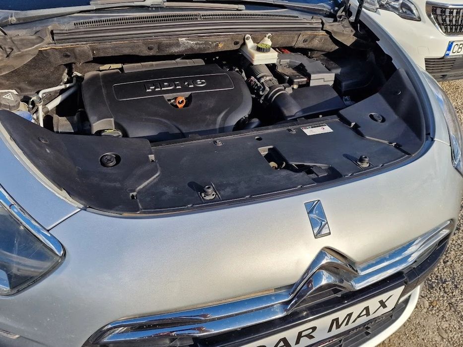 Citroen DS5 2.0HDi/Всички екстри/Лизинг/Италия