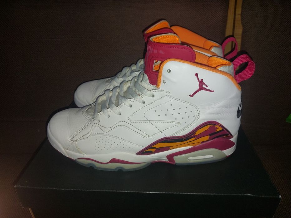 Adidasi jordan mvp