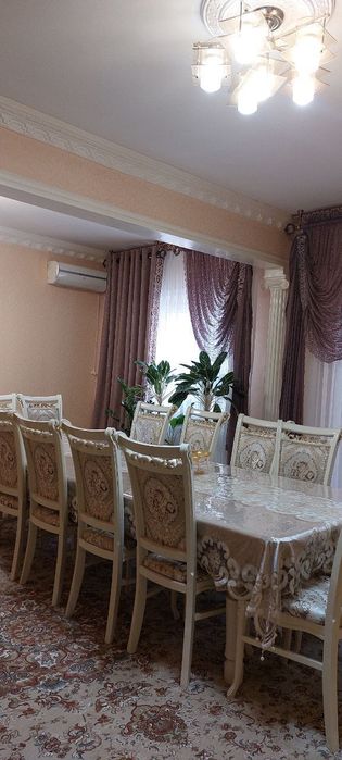 Продаётся своя 4-х комнатная квартира на Карасув-4