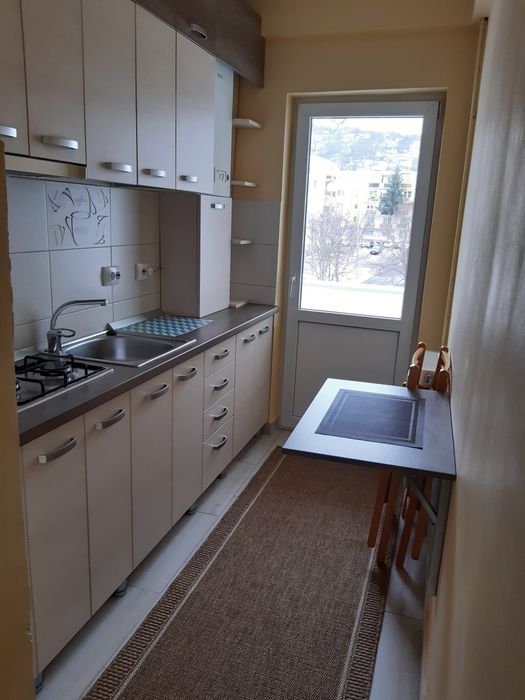 Garsoniera de închiriat