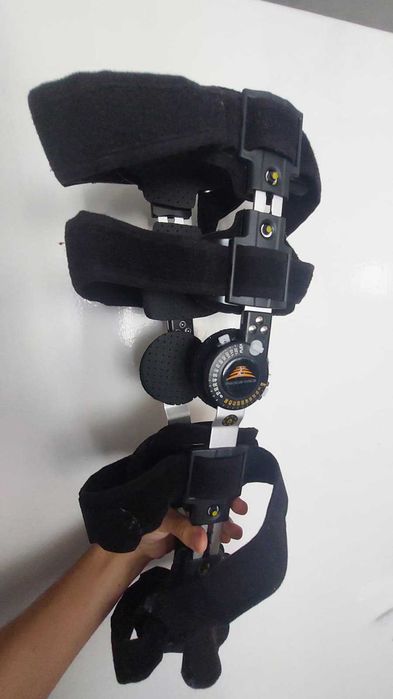 Orteză genunchi funcțională Medical Brace