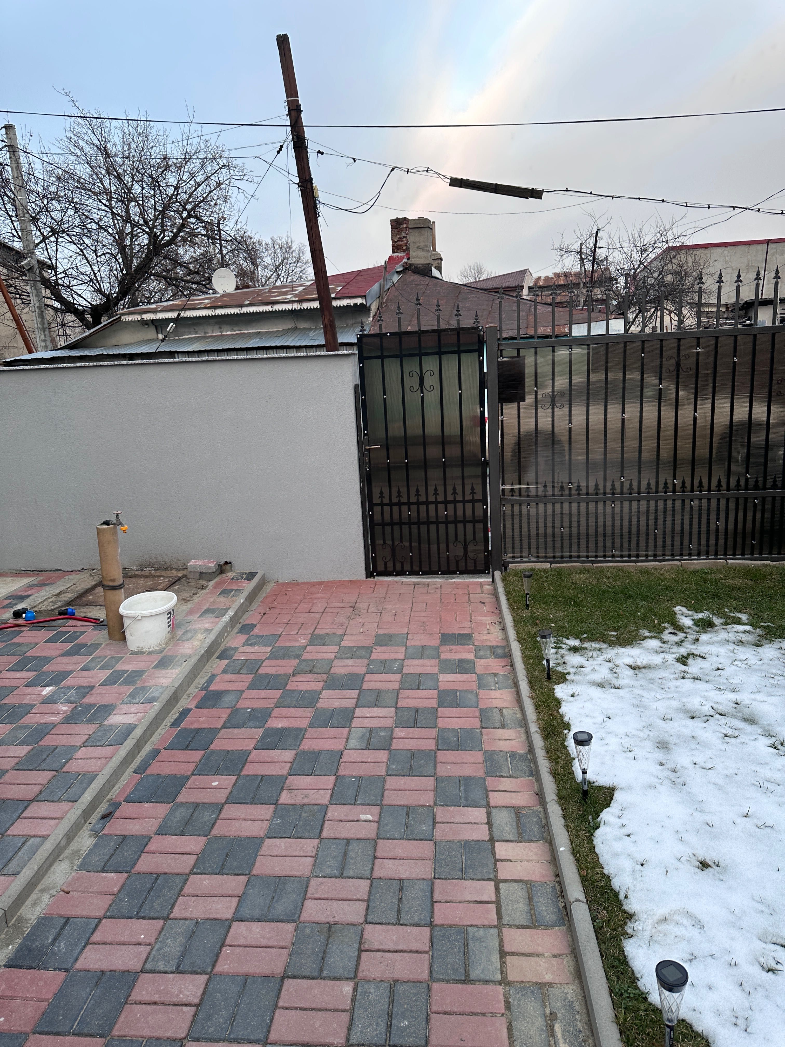 Casa de vânzare în cartierul Ferentari aproape de piață