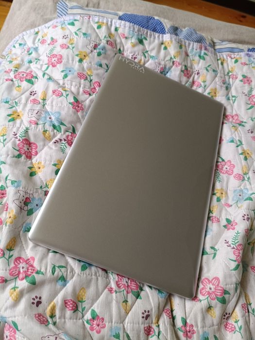 Продается ноутбук Hydra