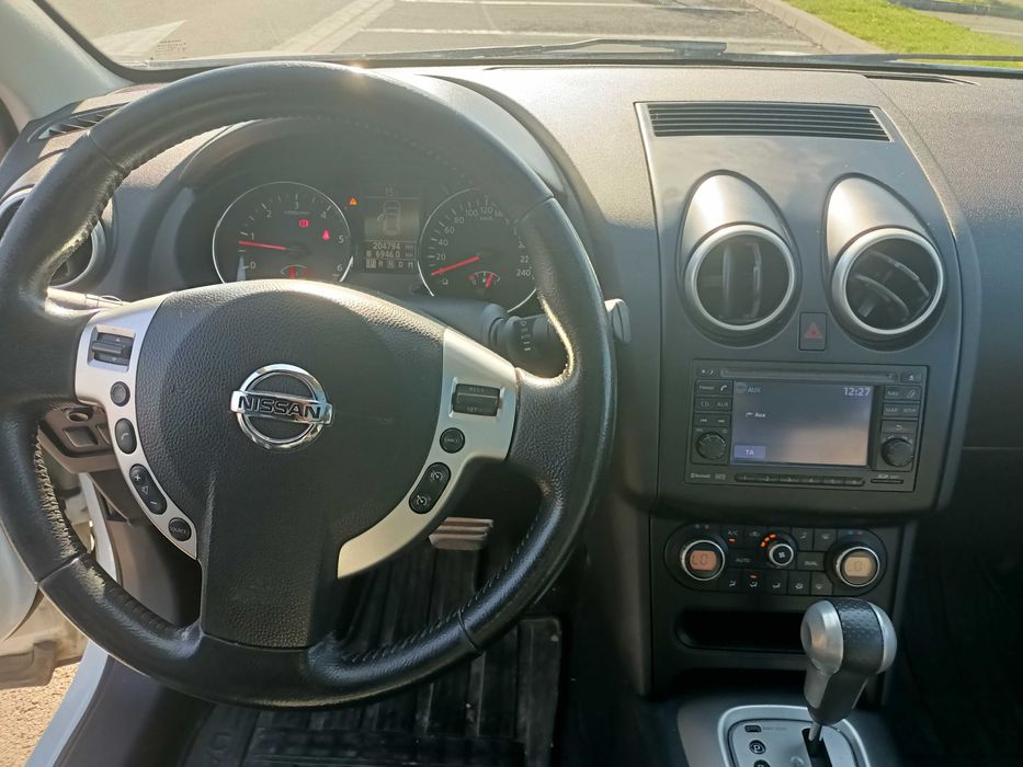 Vând Nissan Qashqai+2 cutie automată motor 2.0 diesel