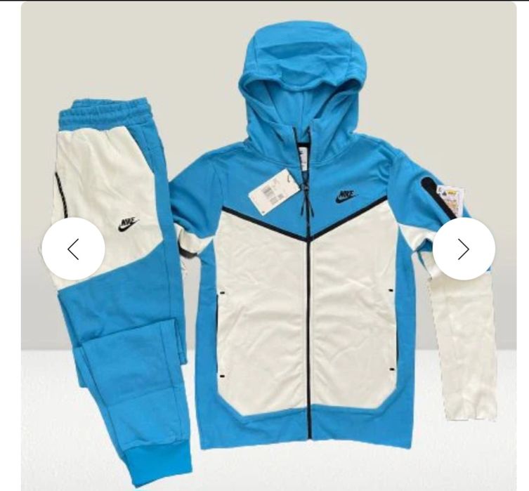 Tech fleece albastru