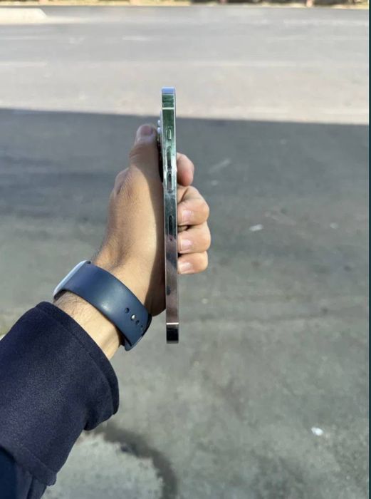 14 pro max holati yaxshi