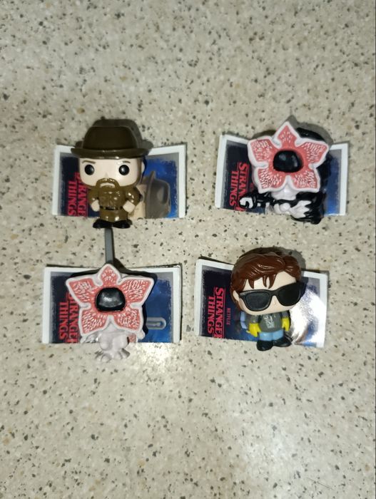 Очень странные дела, Киндер joy