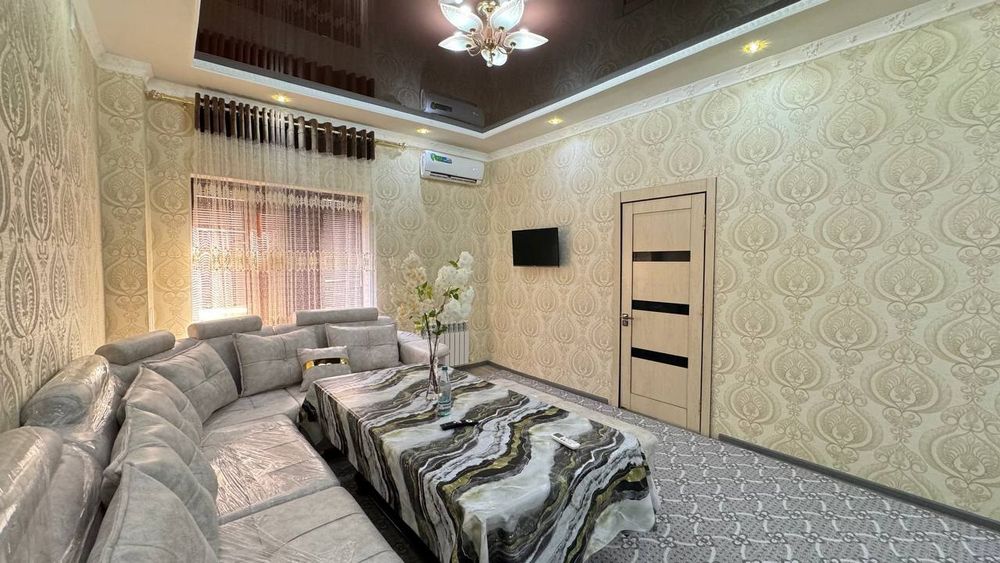 новастройка 2 хона 3 этаж Вокзалда жойлашган, Агентство