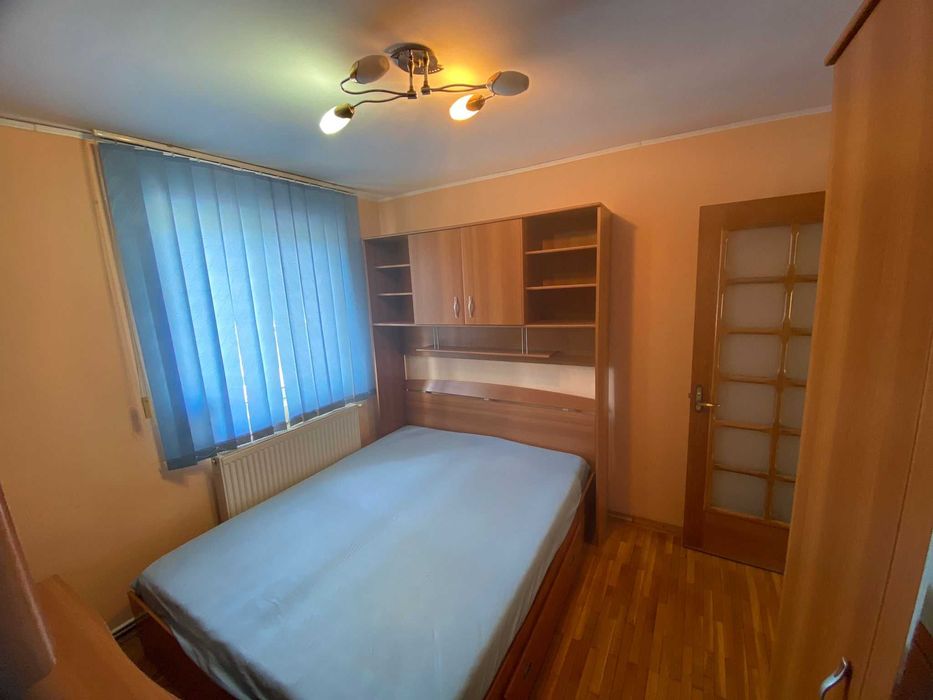 Inchiriez apartament 3 camere centru Ramnicu Valcea