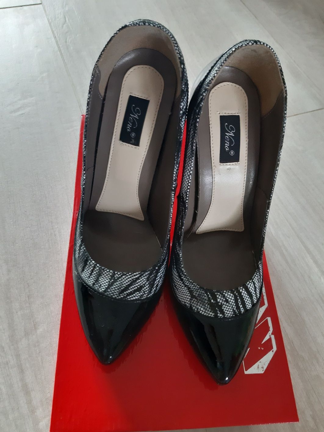 Pantofi stiletto piele naturală