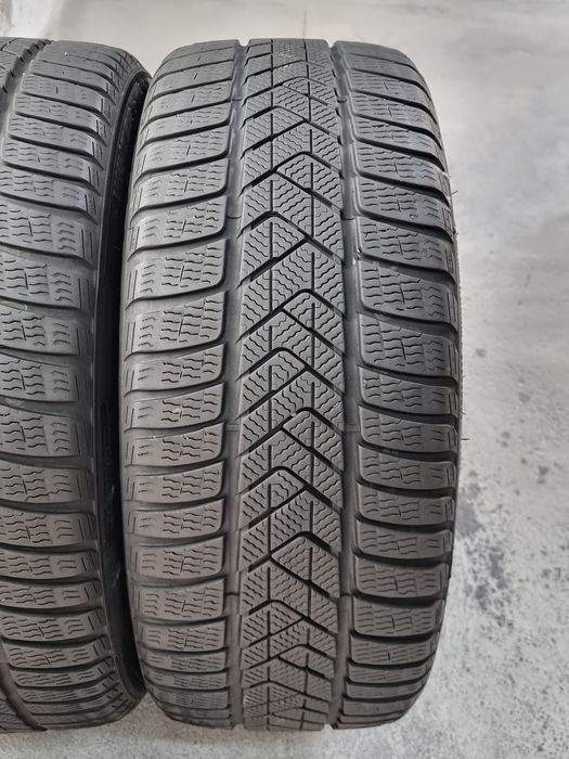 "Dot 24" 235/45/18 Pirelli 2Броя: 300лв 6.3мм