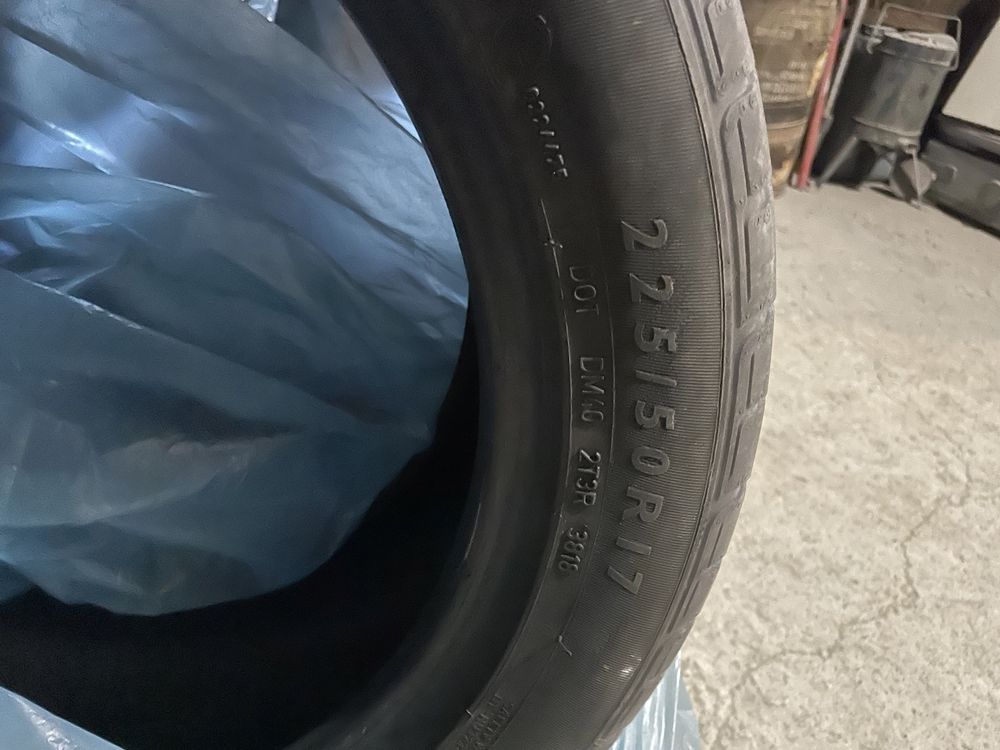 Летни гуми Dunlop 225/50/17 DOT 3818