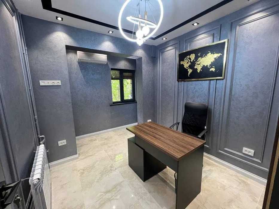 Сдается аренда офис, Шота Руставели 2 линия, ор-р парк Бобура,кафе B&B
