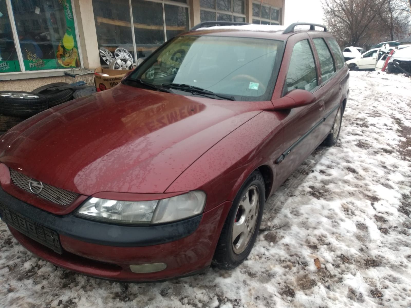 Dezmembrez Opel Vectra B motor 1,7 dissel