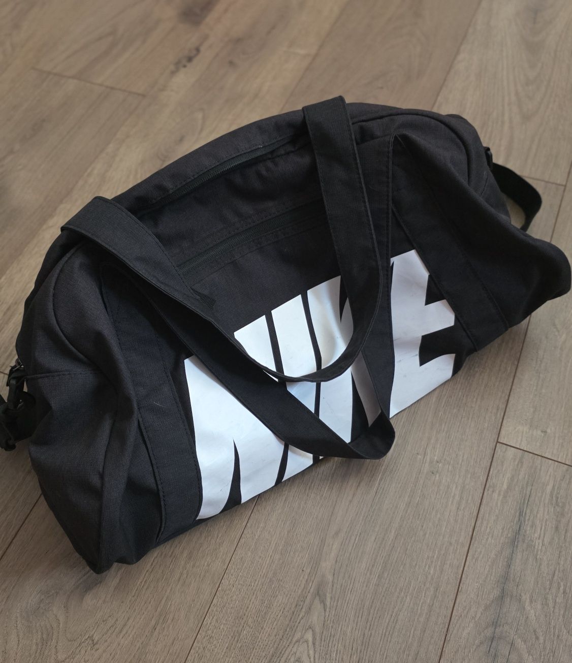 Раници, чанта, сак Nike