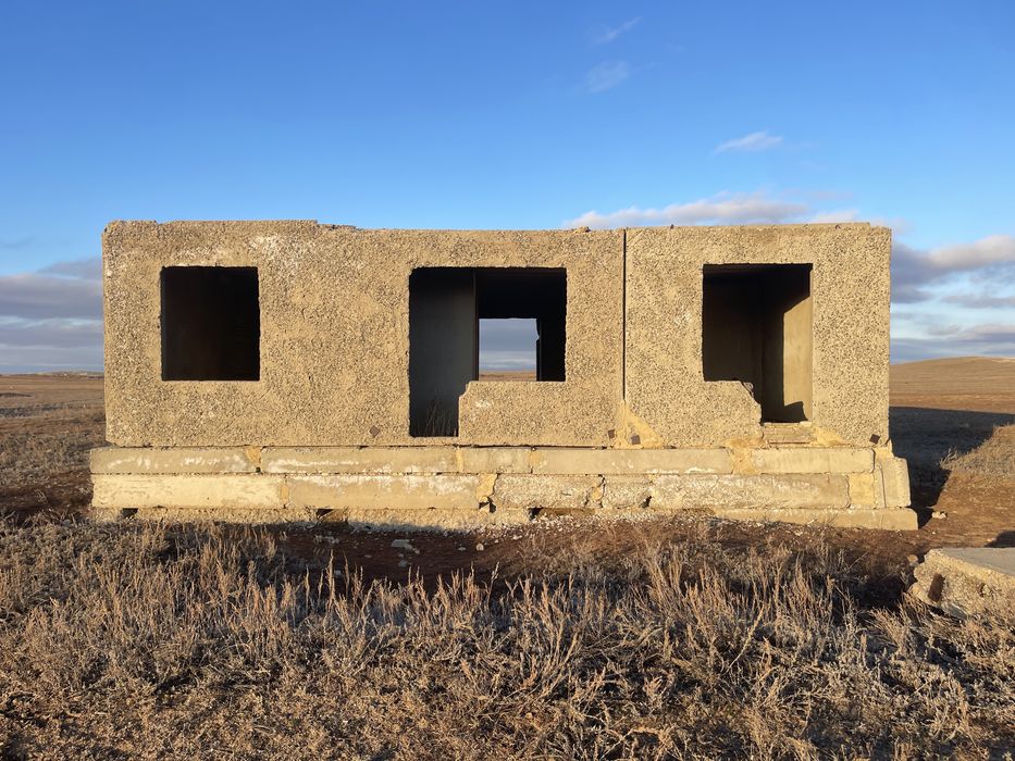 Продаётся не достроенный Дом