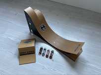 Set Tech Deck - Megaramp + 2 rampe mici + 4 skate-uri
