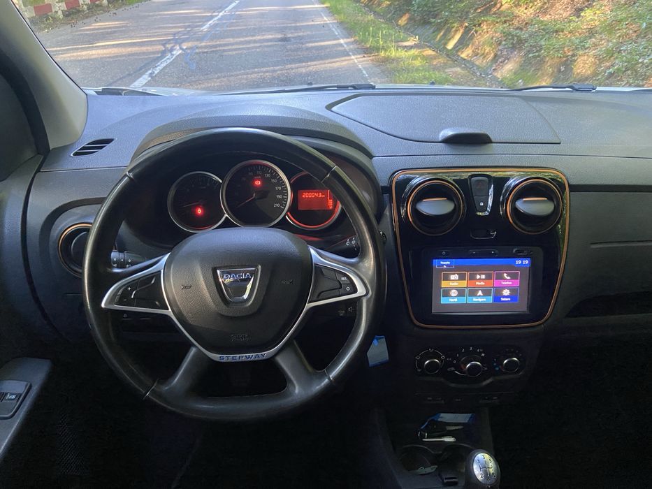 Dacia lodgy euro 6 / 7 locuri/stepway / 2017