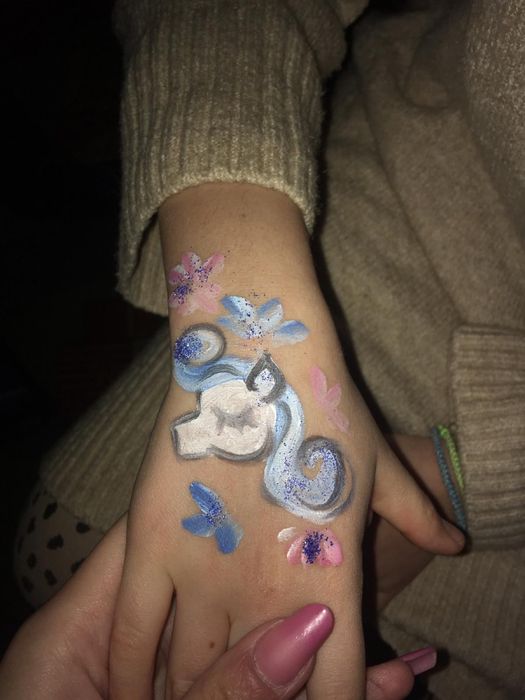 Animatori de copii , ursitoare botez , decorațiuni baloane