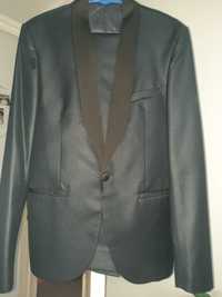 мужской нарядный костюм - фрак производство Италия бренд 46-48 разм